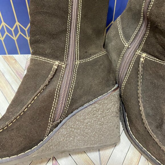 STL Brown Mid-Calf Suede Wedge Heel Boots With Stitch Detail & Side Zipper Size - Picture 6 of 9